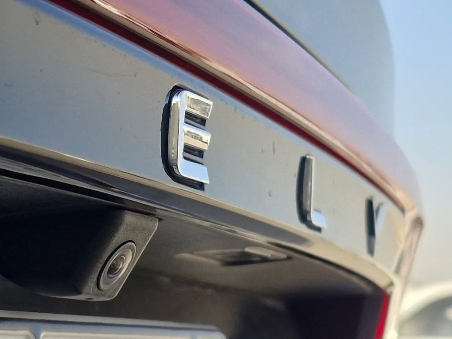 2023 Geely Emgrand GF 