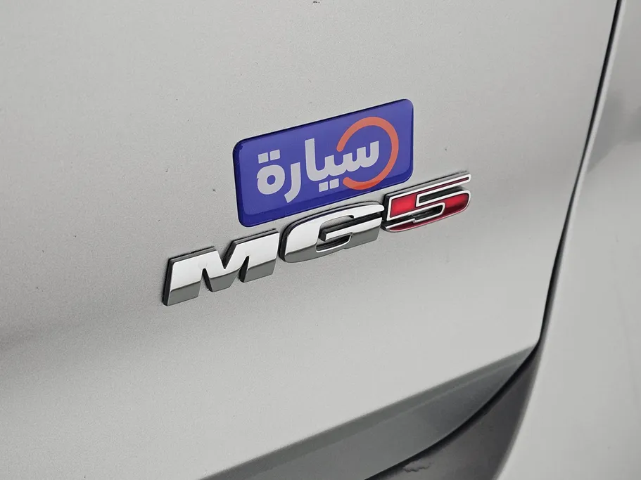 2022 MG 5 COM 