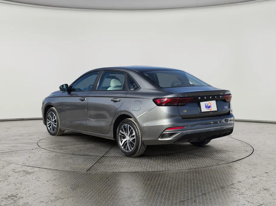 جيلي امجراند GS 2024 