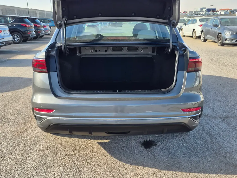 جيلي امجراند GS 2024 