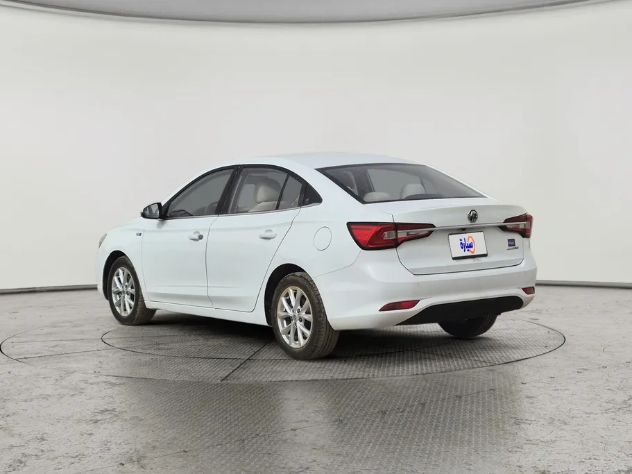 ام جي 5 COM 2022 