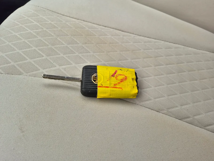 ام جي 5 COM 2022 