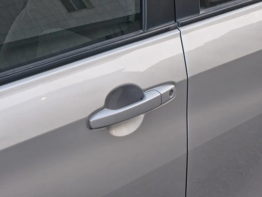 2023 Toyota Yaris  Y 