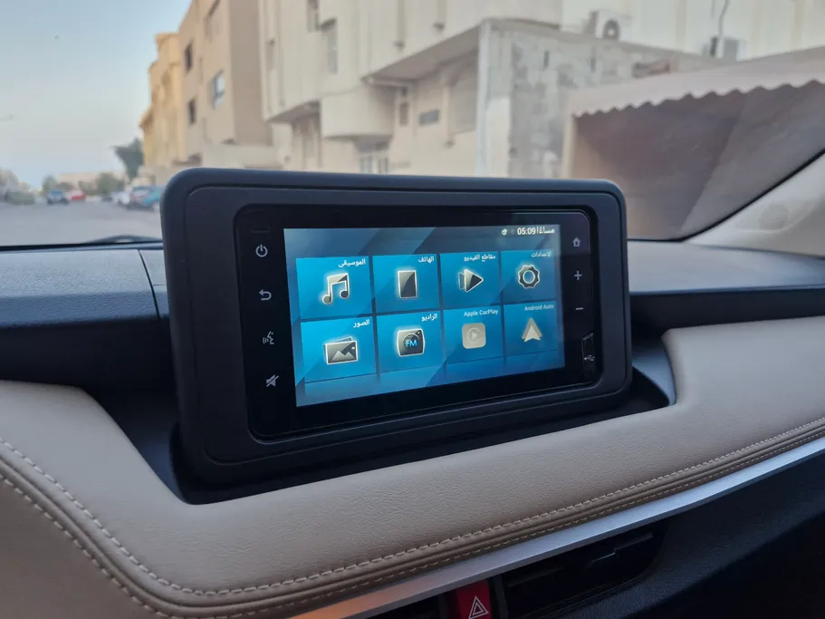 2023 Toyota Yaris  Y 