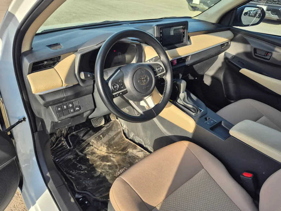 2024 Toyota Yaris  Y Plus 