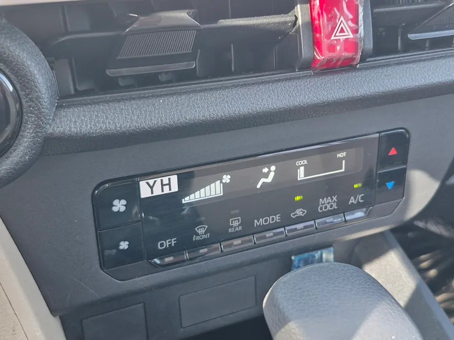 2024 Toyota Yaris  Y Plus 