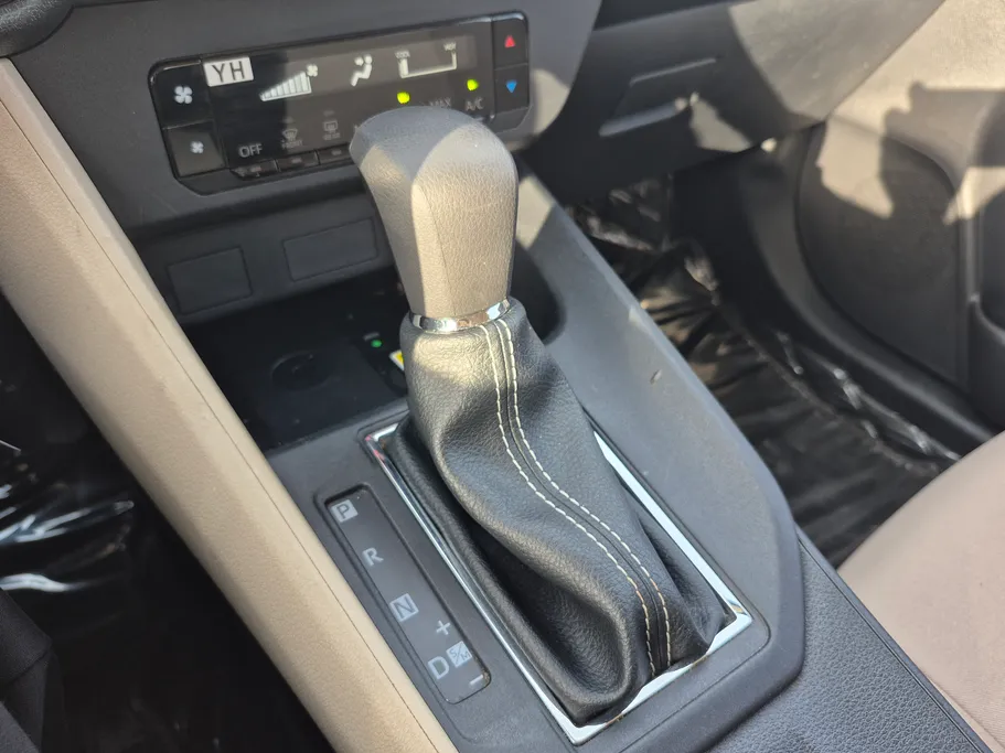 2024 Toyota Yaris  Y Plus 