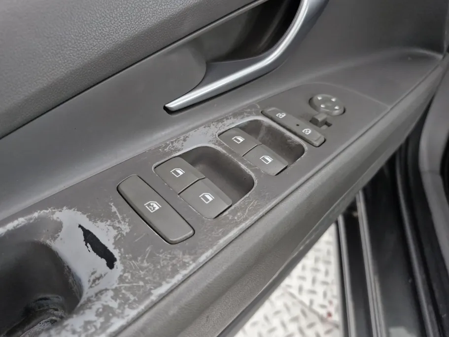 2021 Hyundai Elantra Fleet 