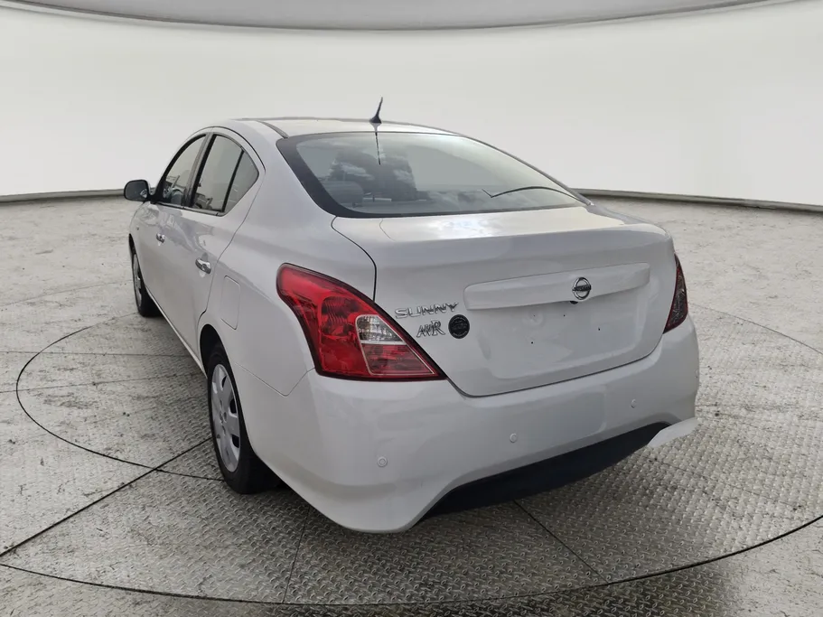 نيسان صني SV 2023 