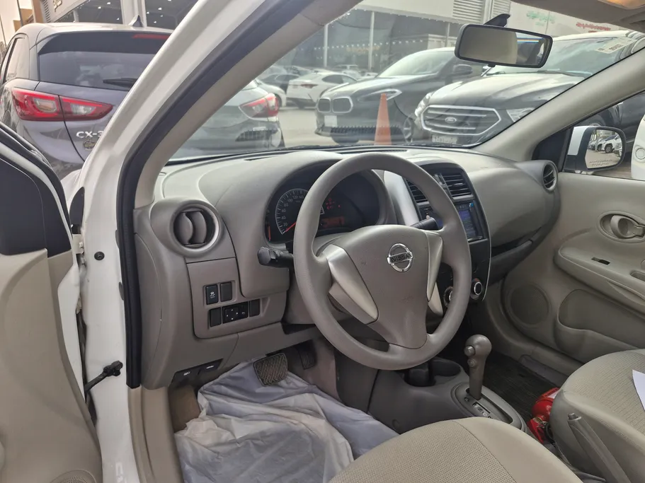 نيسان صني SV 2023 