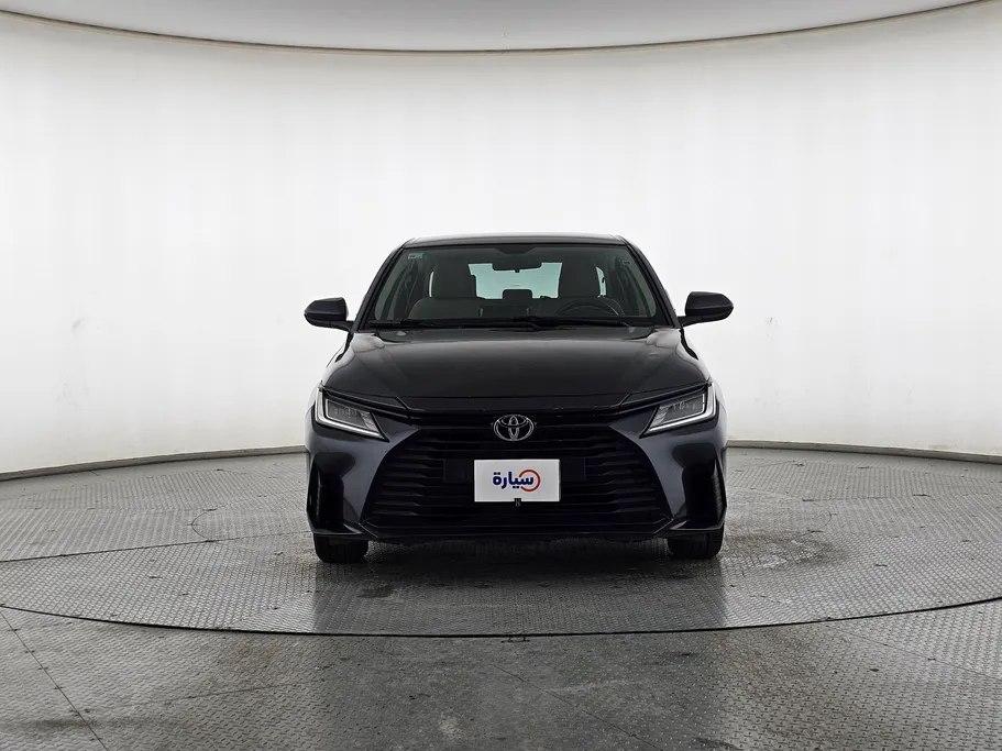 2023 Toyota Yaris  Y 