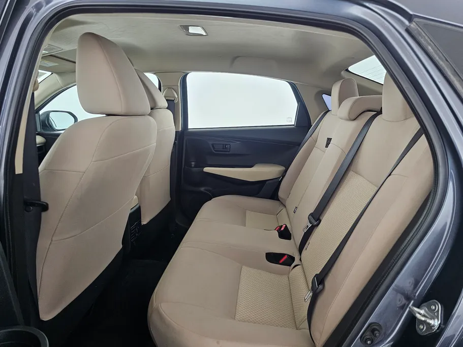 2023 Toyota Yaris  Y 