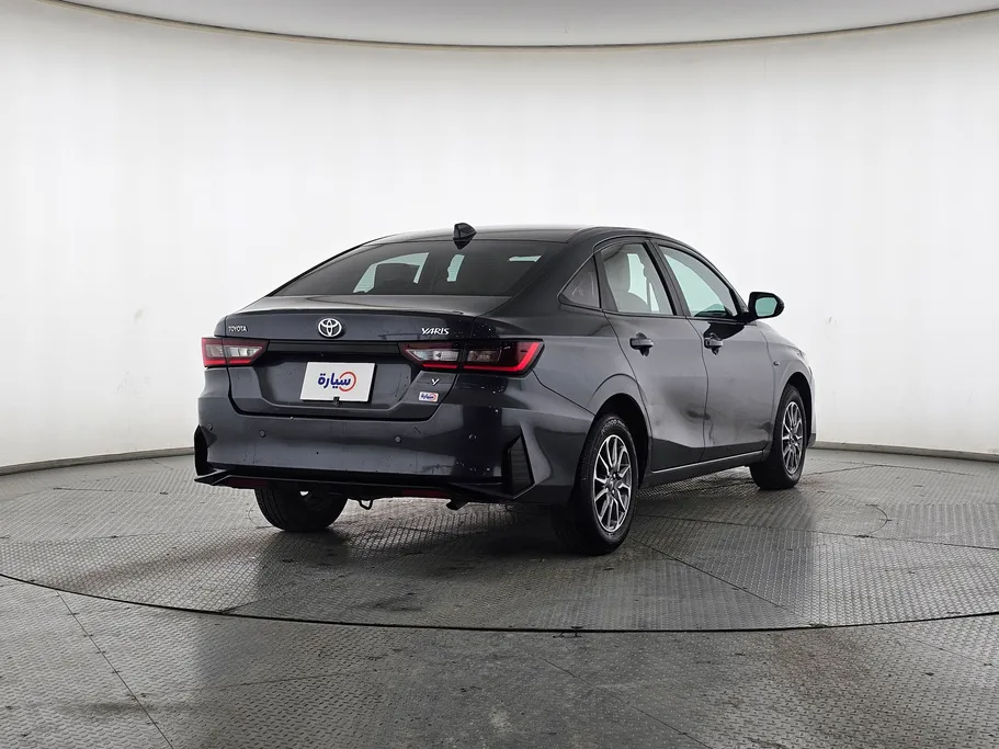 2023 Toyota Yaris  Y 