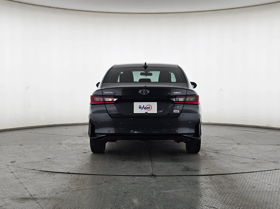 2023 Toyota Yaris  Y 