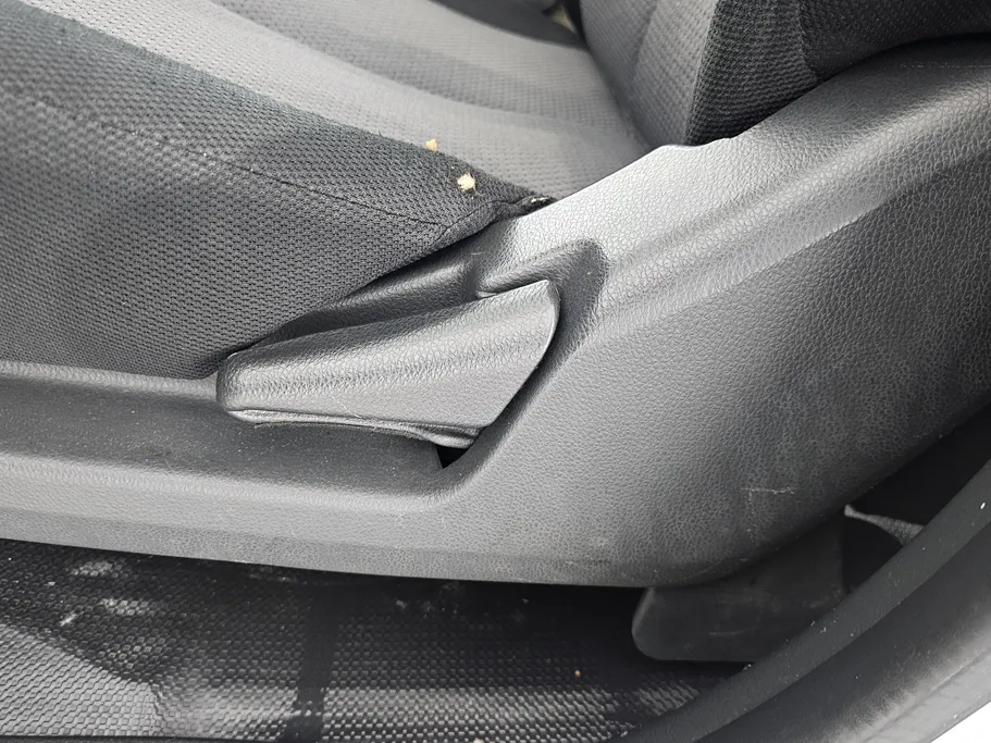 2021 Mitsubishi L200 DC 4x2 