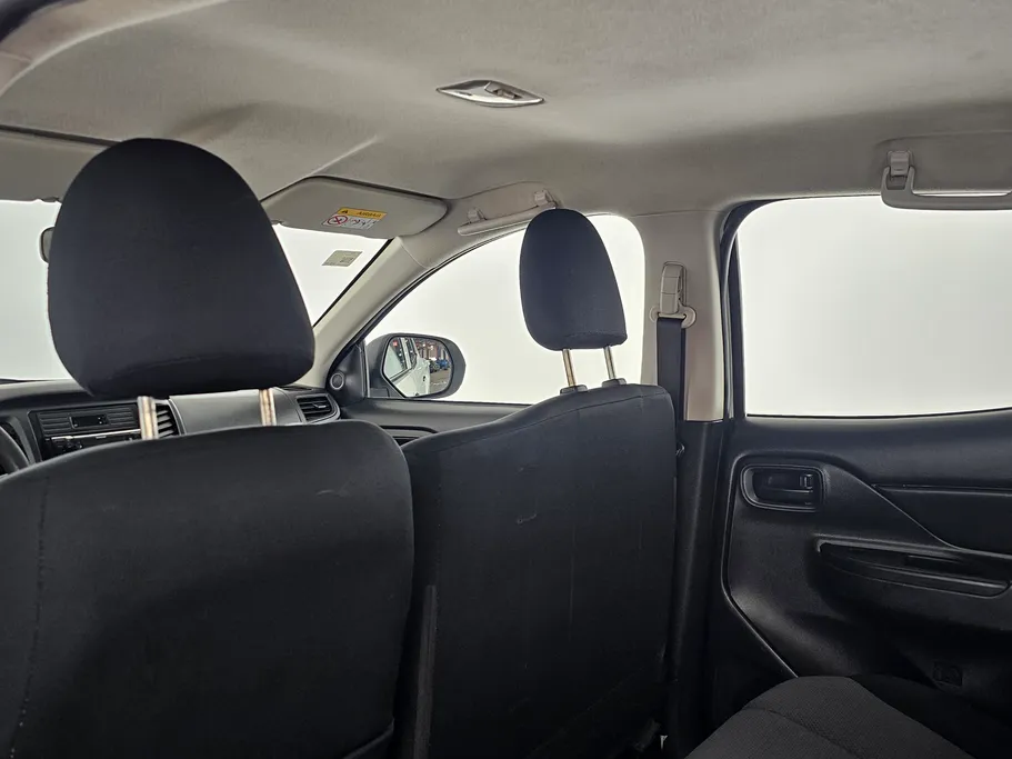 2021 Mitsubishi L200 DC 4x2 