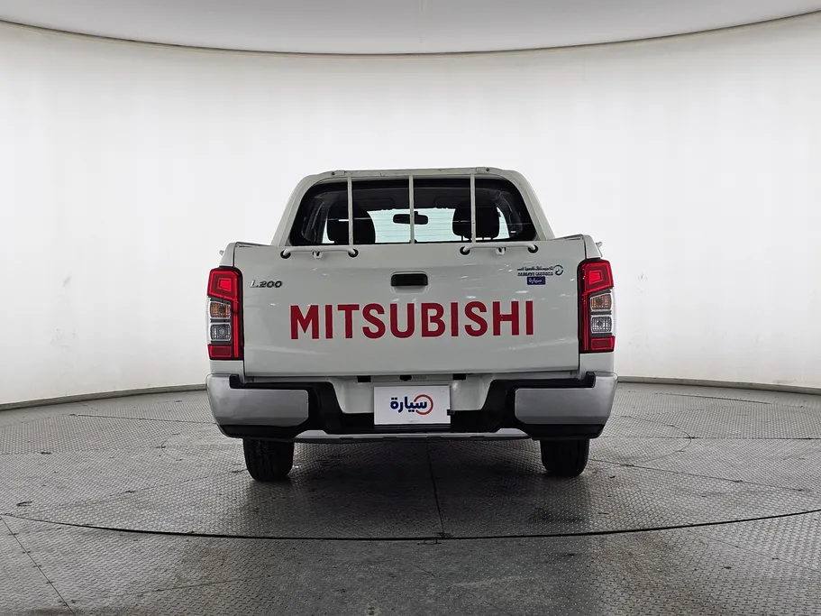 2021 Mitsubishi L200 DC 4x2 