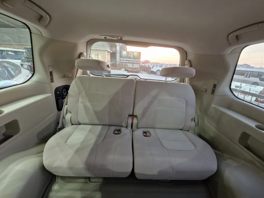 تويوتا لاندكروزر Grand Touring 2021 