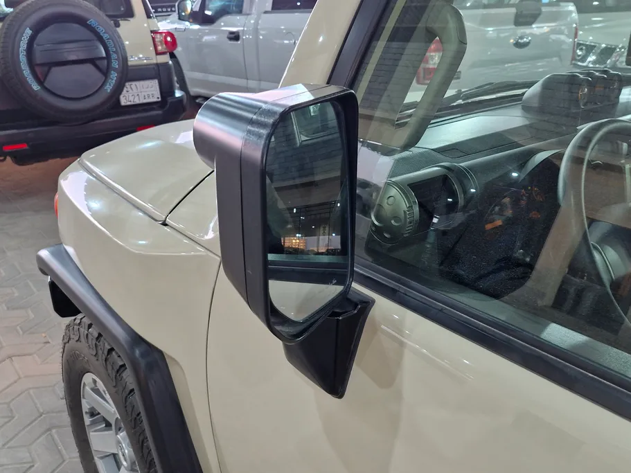 2023 Toyota FJ Cruiser FJ Cruiser 