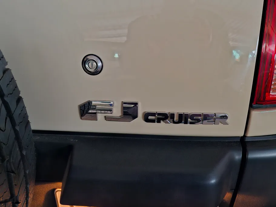 2023 Toyota FJ Cruiser FJ Cruiser 