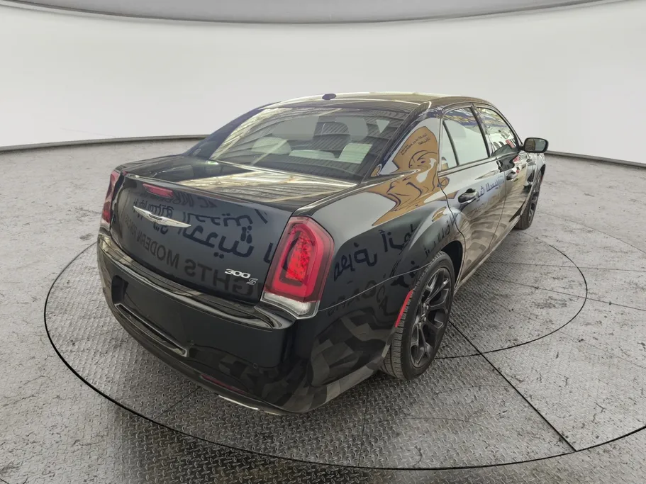 كرايسلر 300 S 2021 