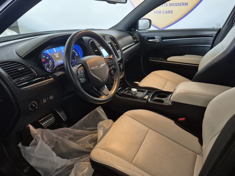 كرايسلر 300 S 2021 