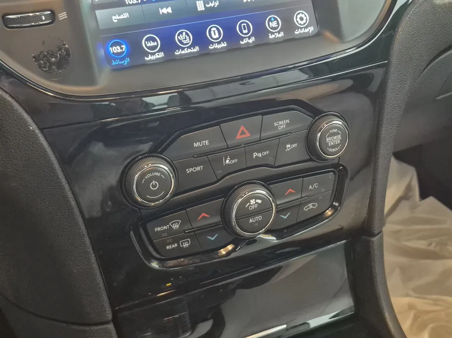 كرايسلر 300 S 2021 