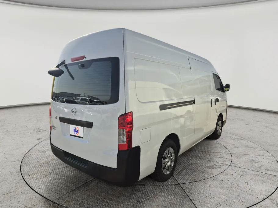 نيسان باص اورفان NV350 2020 