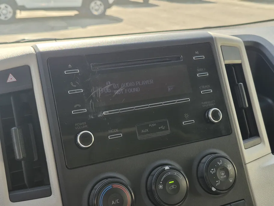 تويوتا هايس بضاعة سقف عالي 2023 