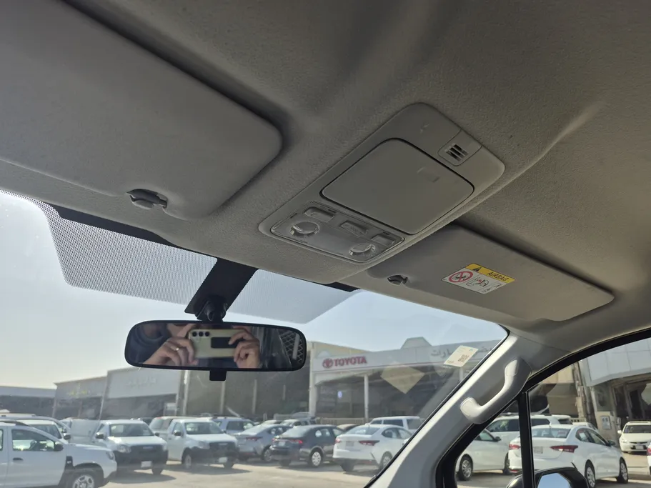 تويوتا هايس بضاعة سقف عالي 2023 