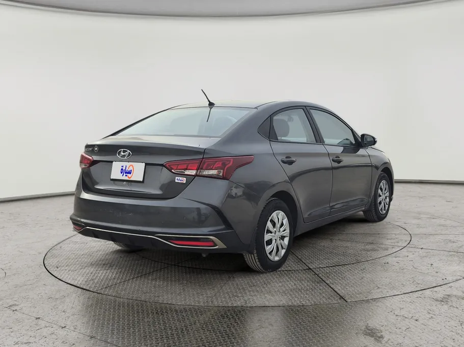 هيونداي اكسنت سمارت 2023 