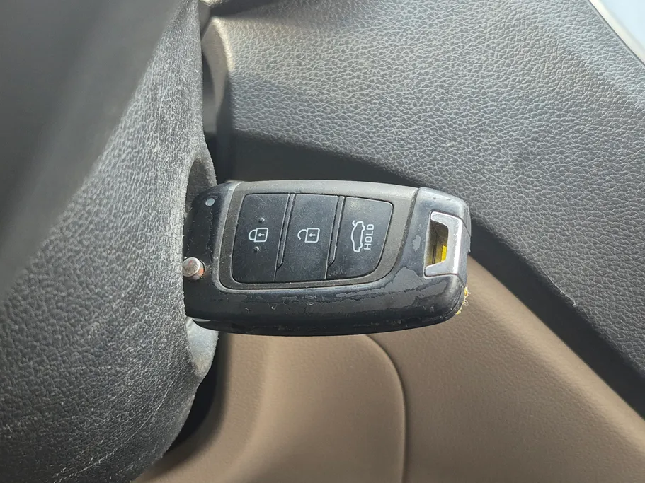 هيونداي اكسنت سمارت 2023 