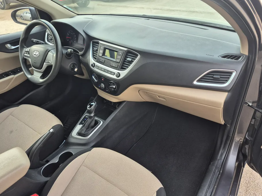 هيونداي اكسنت سمارت 2023 