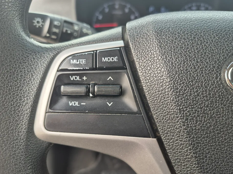 هيونداي اكسنت سمارت 2023 