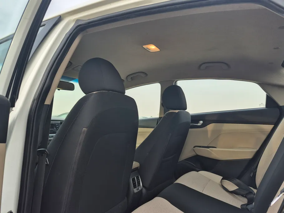 هيونداي اكسنت سمارت 2022 