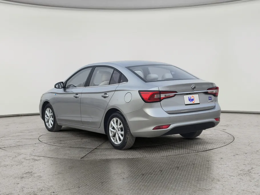 ام جي 5 COM 2022 