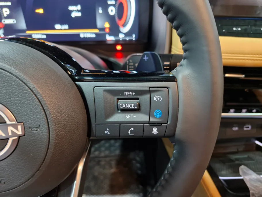 نيسان أكس تريل SL 2025 