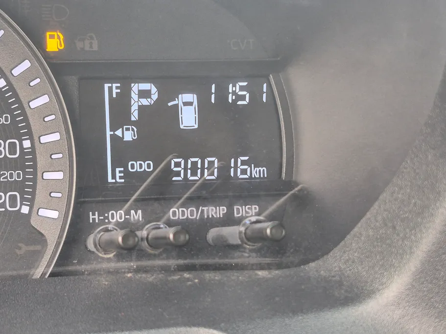 2023 Toyota Yaris  Y 