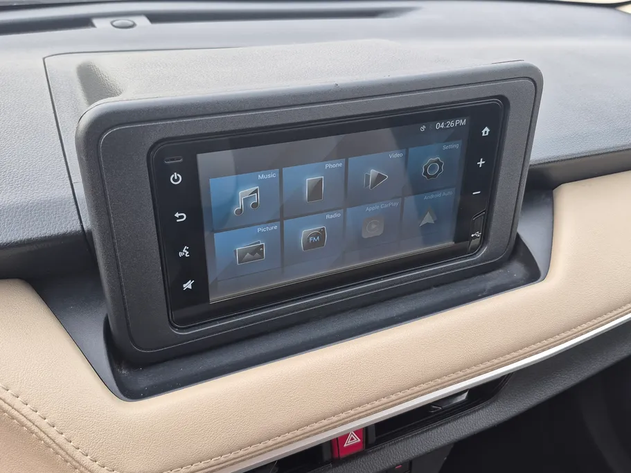 2023 Toyota Yaris  Y 