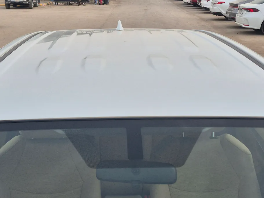 2023 تويوتا RAV4 LE 