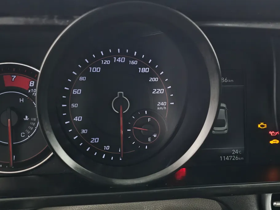 2023 Hyundai Elantra Smart 