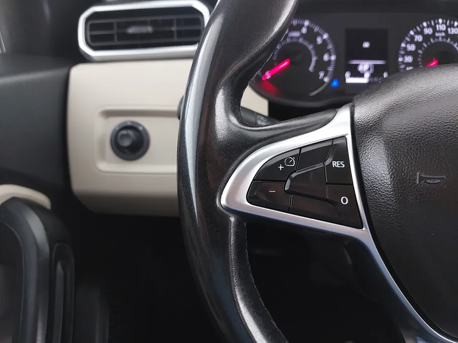 2021 Renault Duster SE 