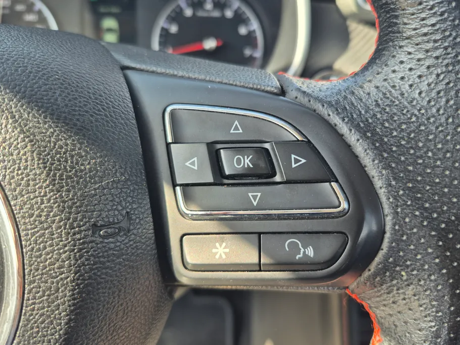 ام جي ZS STD 2023 