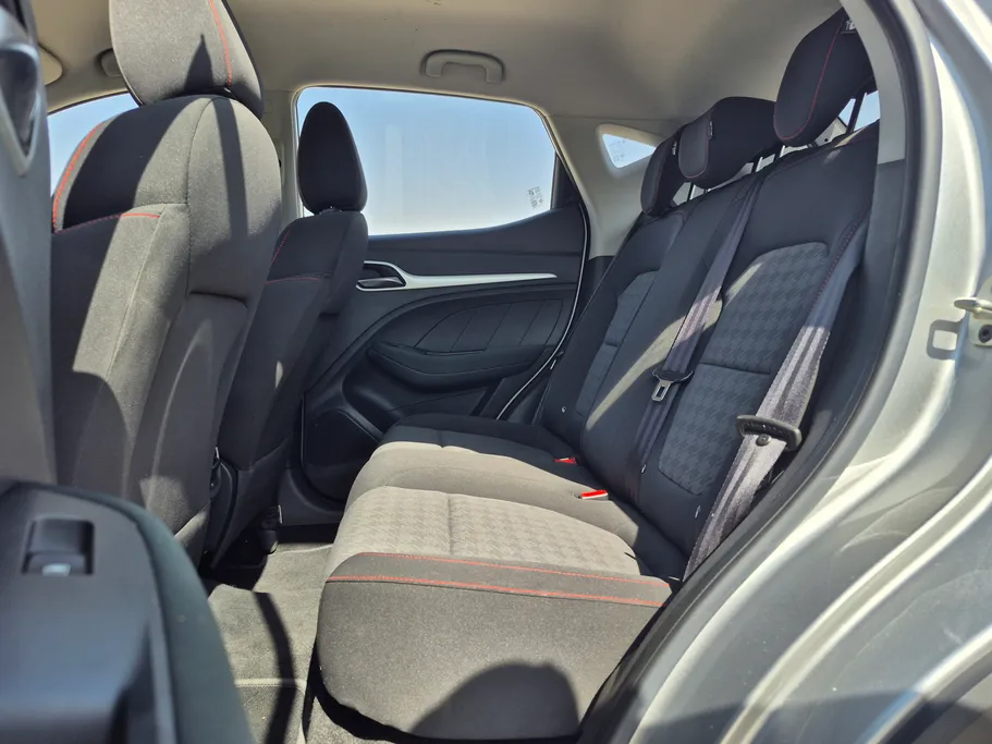 ام جي ZS STD 2023 