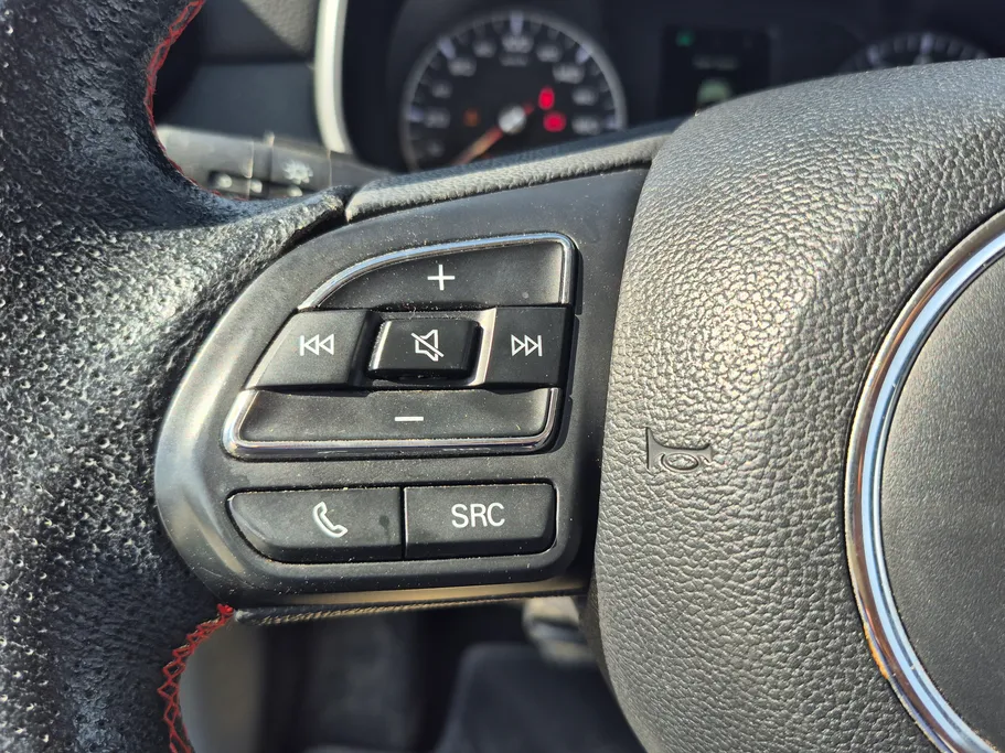 ام جي ZS STD 2023 