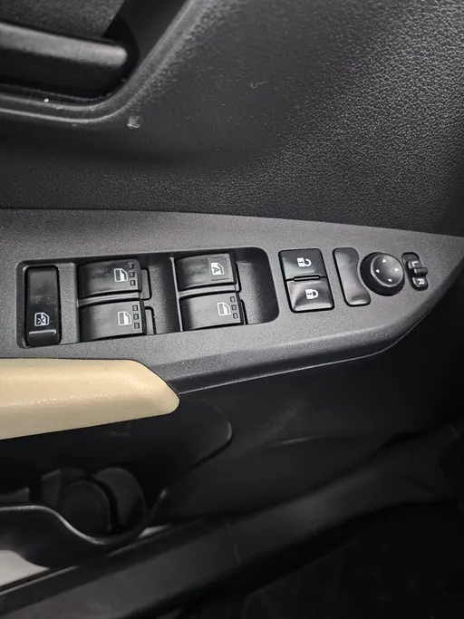 2023 تويوتا Yaris  Y 