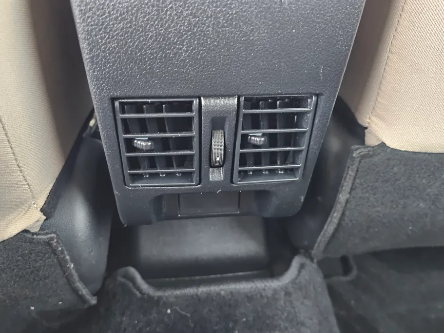 2023 تويوتا Yaris  Y 