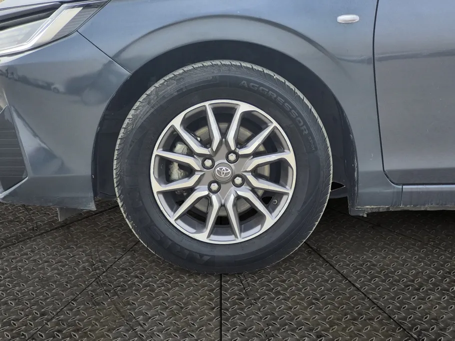 تويوتا يارس Y 2023 