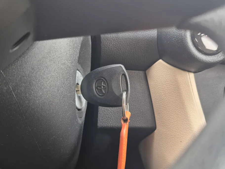 تويوتا يارس Y 2023 