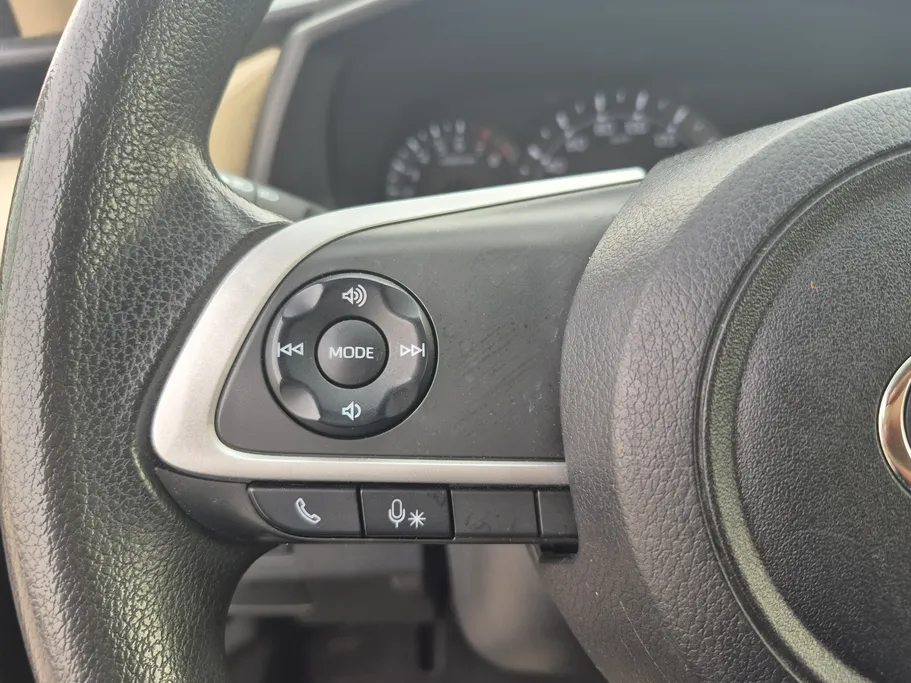 تويوتا يارس Y 2023 